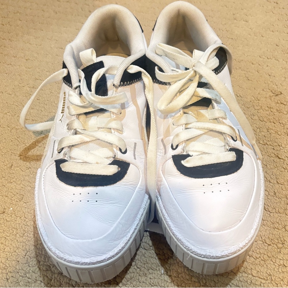 Puma Cali Mix Sports Mix Sneakers jn White, Cream and Black.